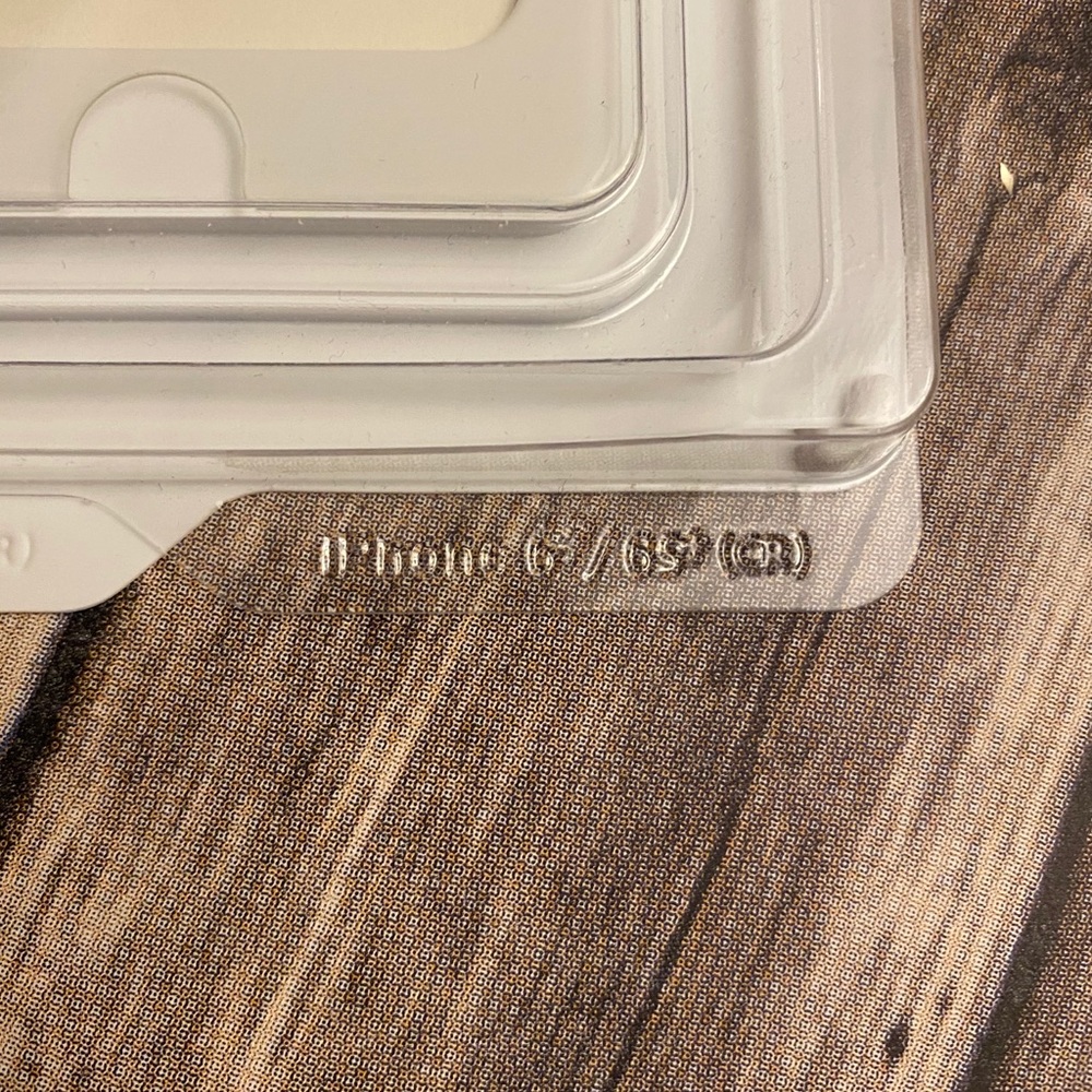 Screen Protector - Picture 2 of 3